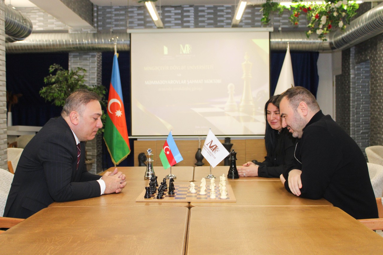 MDU və Məmmədyarovlar süni intellektlə şahmatı birləşdirir - FOTOLAR